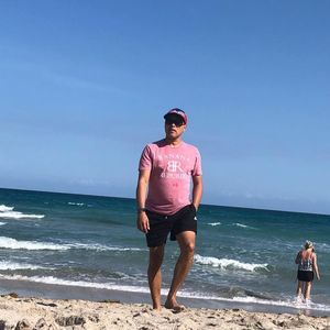 Meet your Posher, Diego